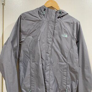 The North Face - HyVent 2.5L Jacket - Size L